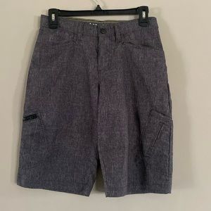 Lee dark gray shorts w/ adjustable waist band, cargo style